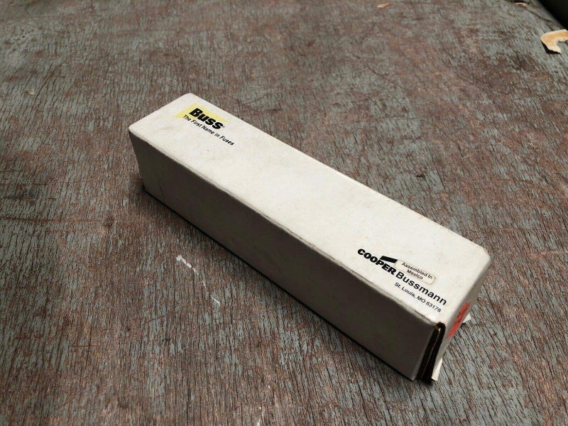 BUSSMANN FUSES NON-200 250V K5 One-Time 200 Amp Low-Voltage Cartridge Fuse - Image 2